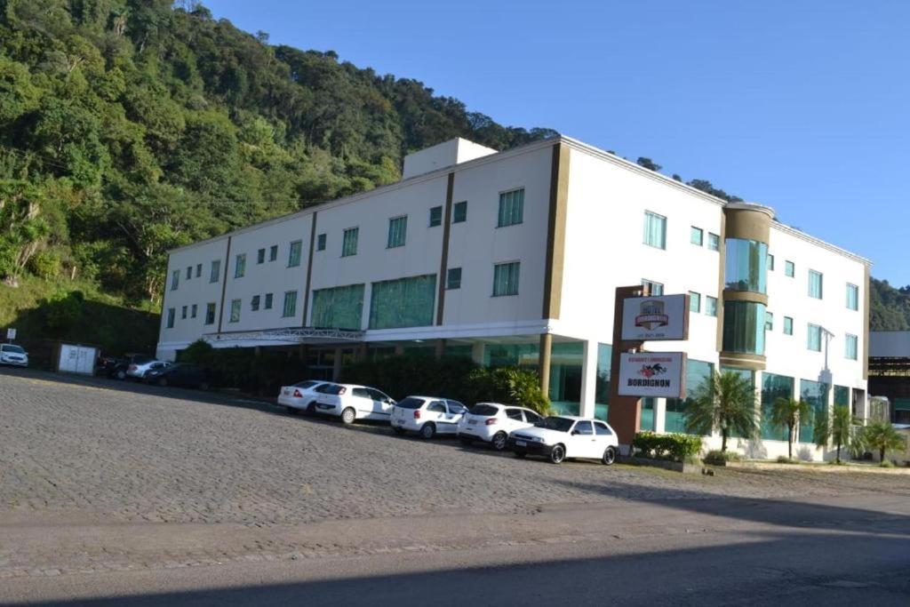Hotel E Restaurante Bordignon Жуасаба Экстерьер фото